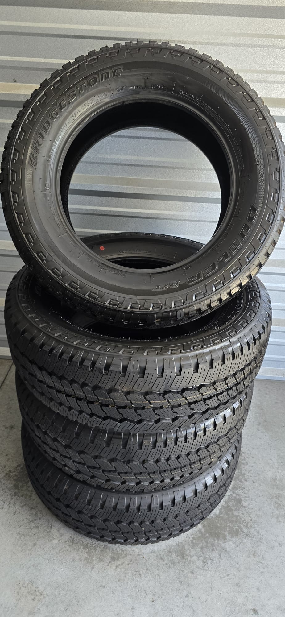 4x 275/65R20 Bridgestone Dueler AT LT 126/123R