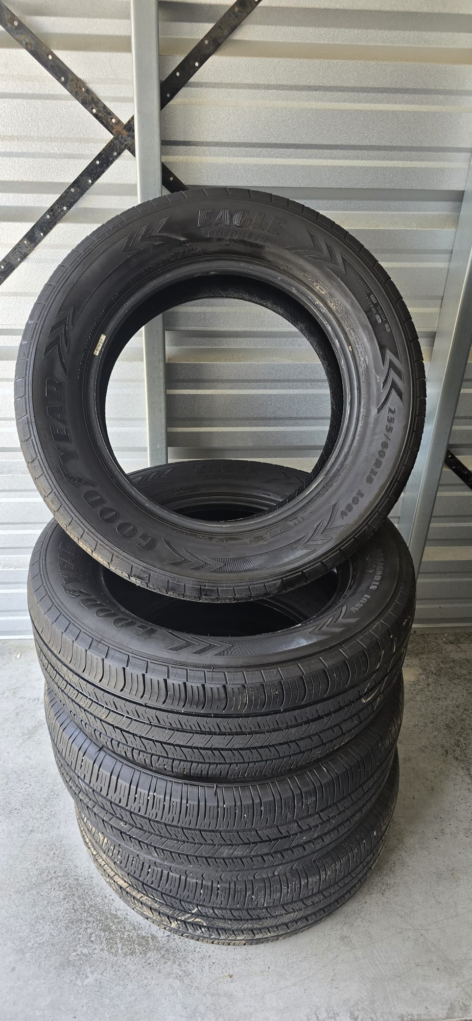 4x 255/60R18 Goodyear Eagle Enforcer 108V
