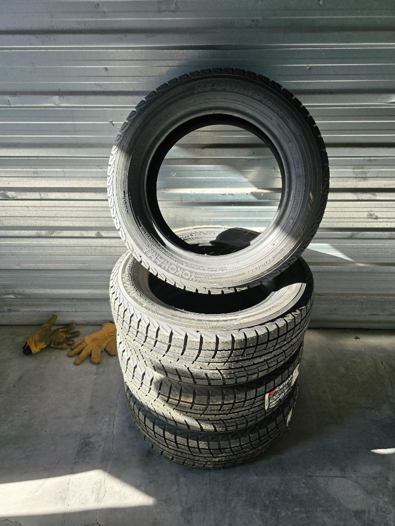 4x 195/60R16 Yokohama iceGUARD iG52c