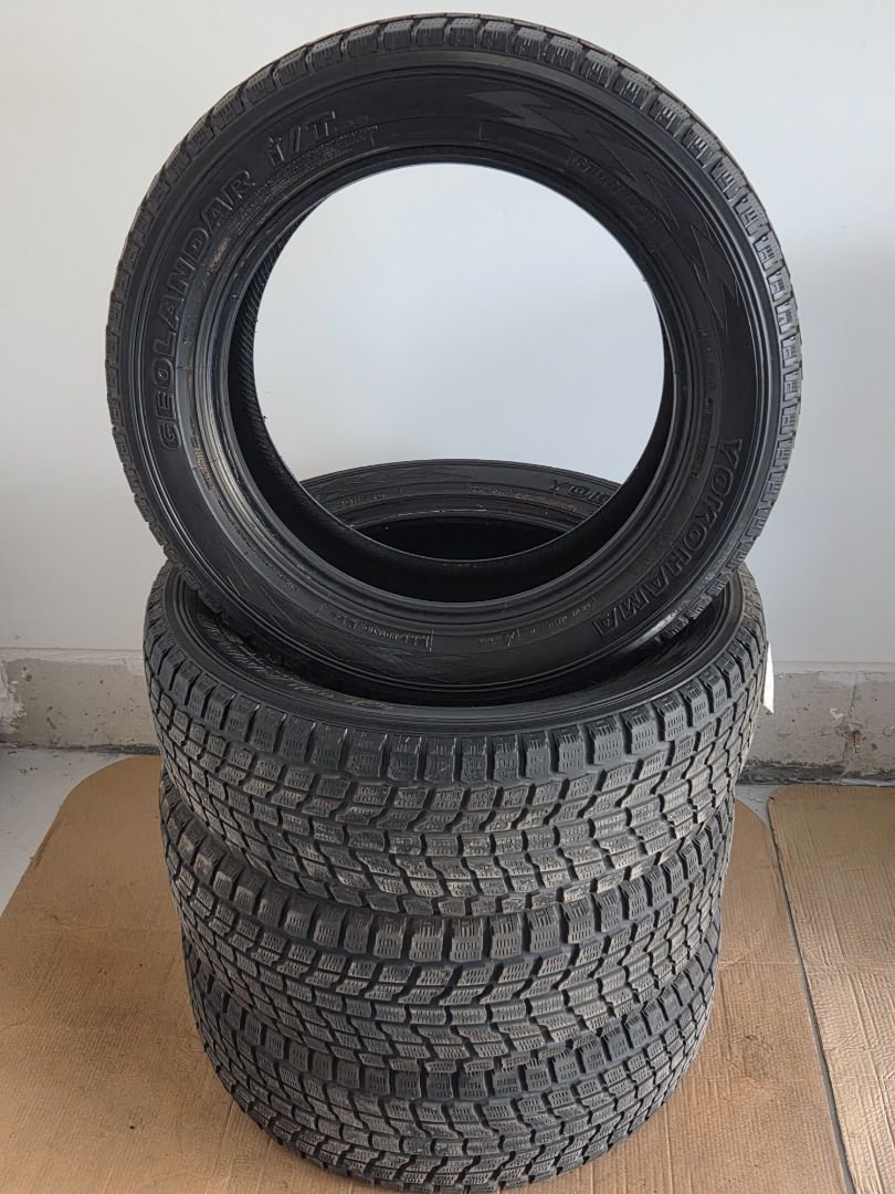 4x 245/60R20 Yokohama Geolander i/T