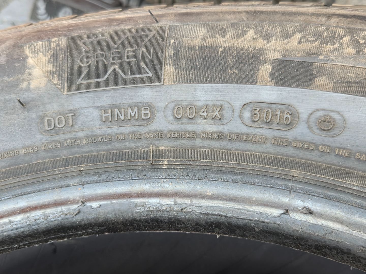 Tire image 3