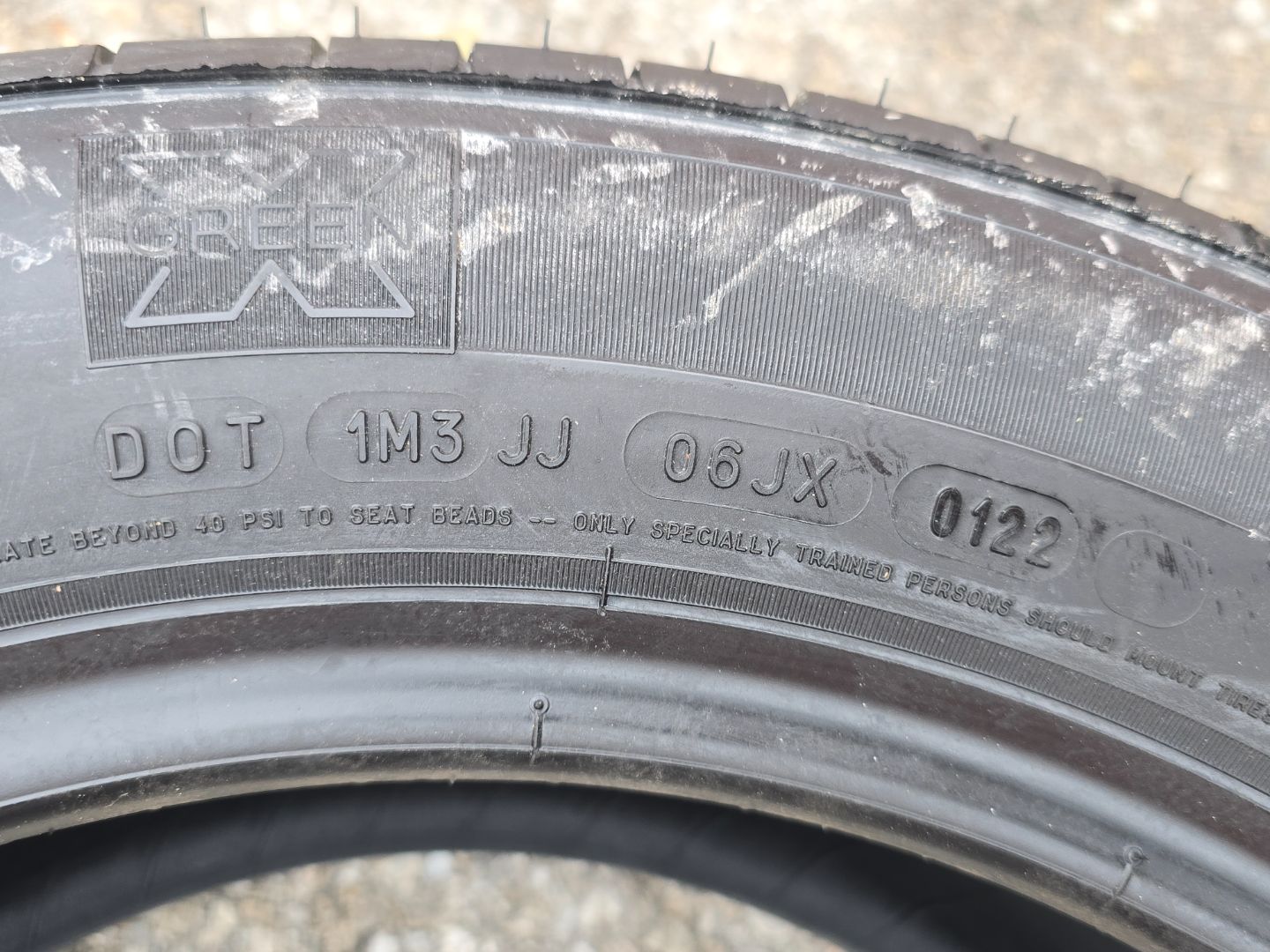 Tire image 4