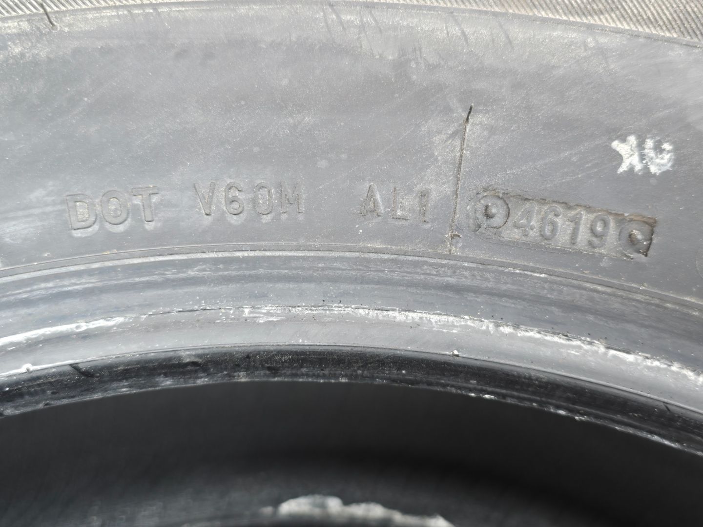 Tire image 3