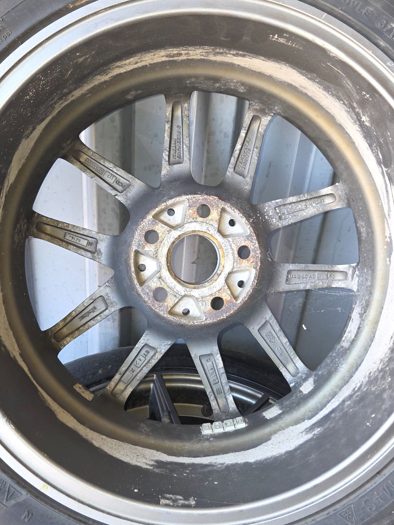 Tire image 2