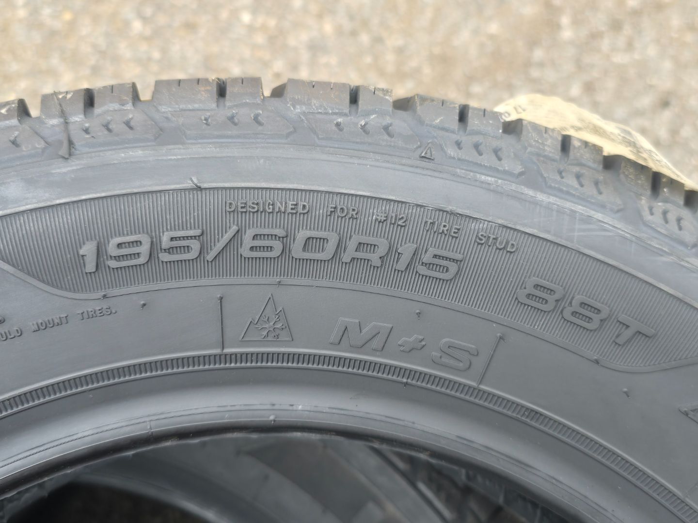 Tire image 1