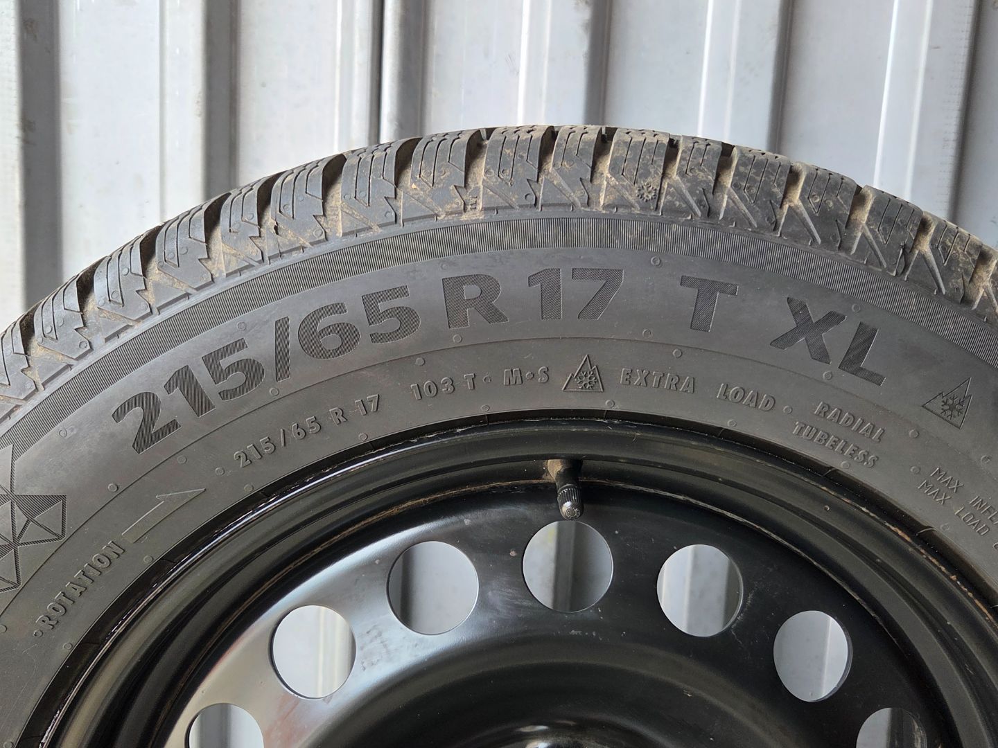 Tire image 3