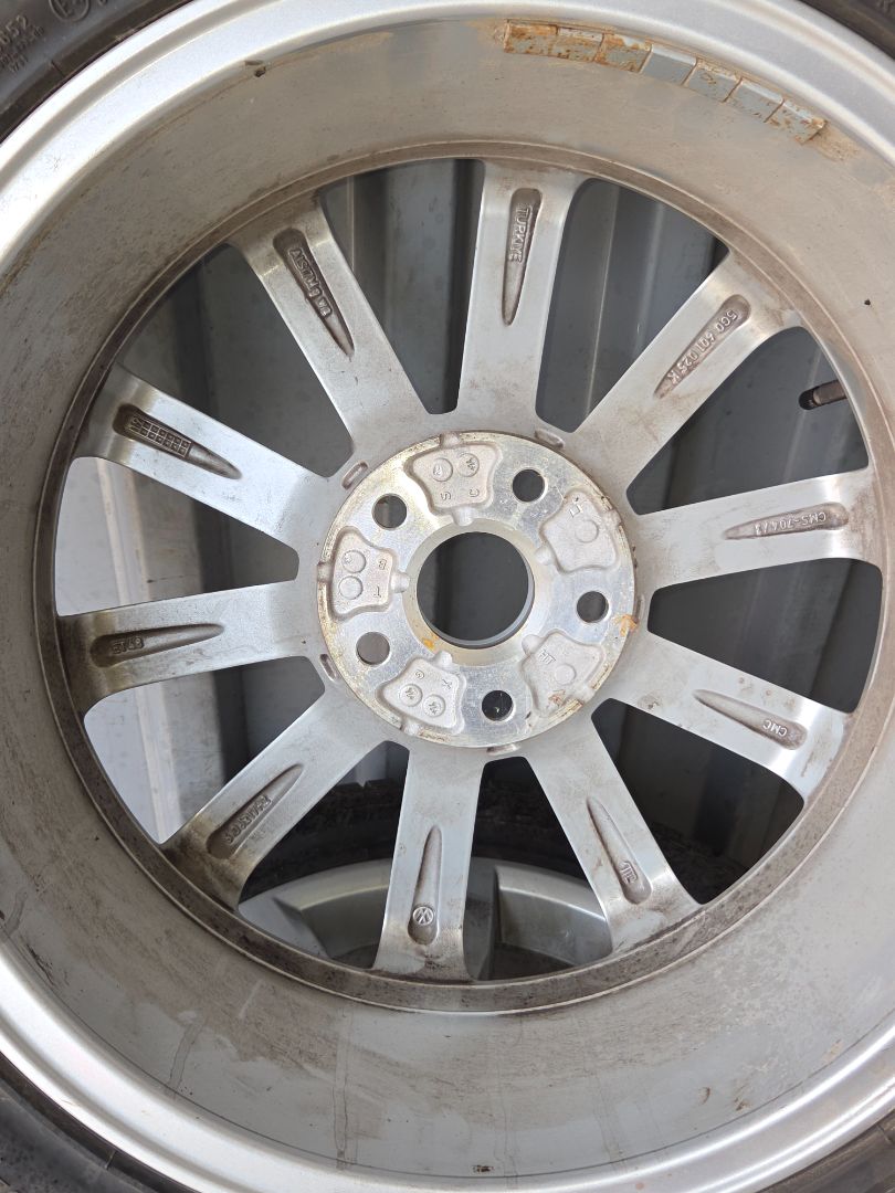 Tire image 2