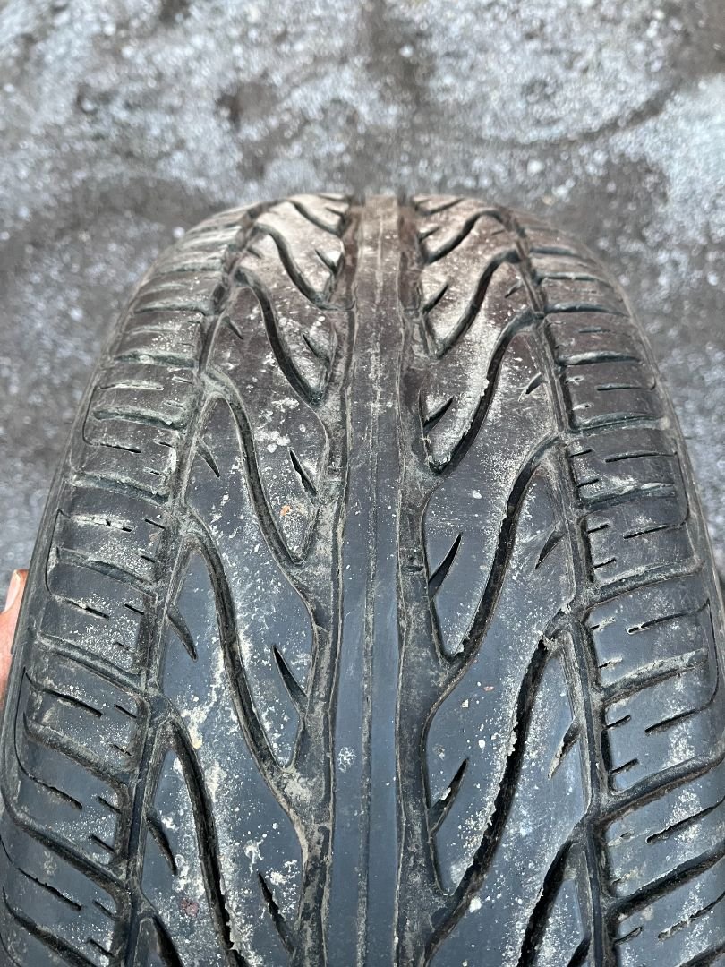 Tire image 2