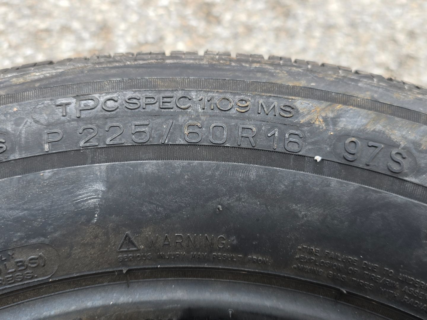 Tire image 1