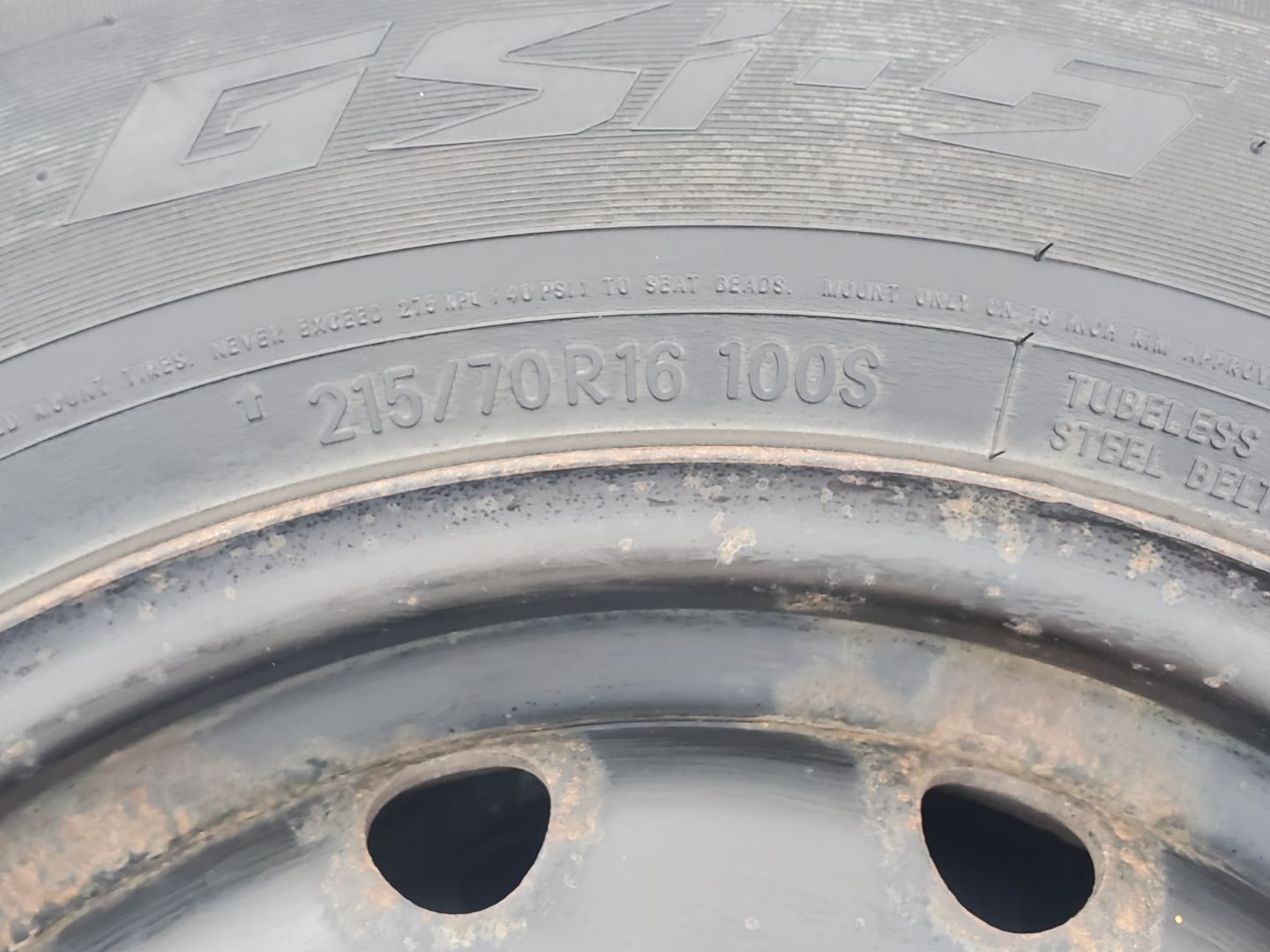 Tire image 3