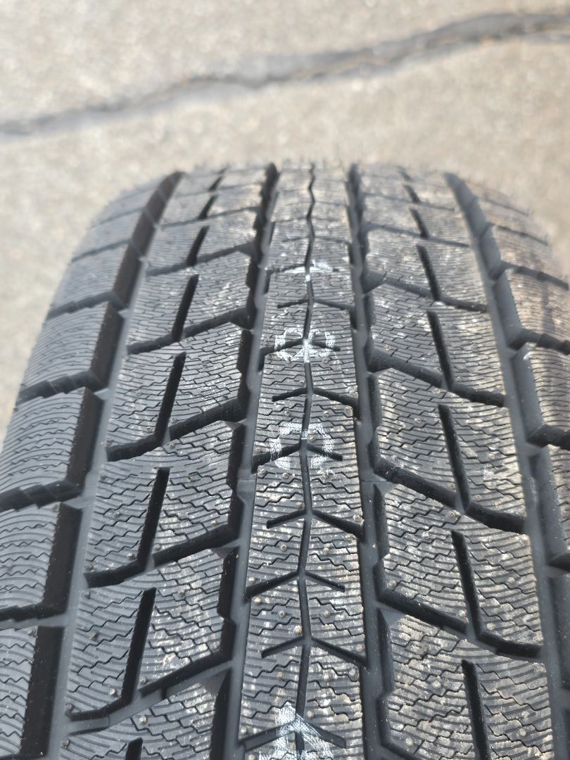 Tire image 3