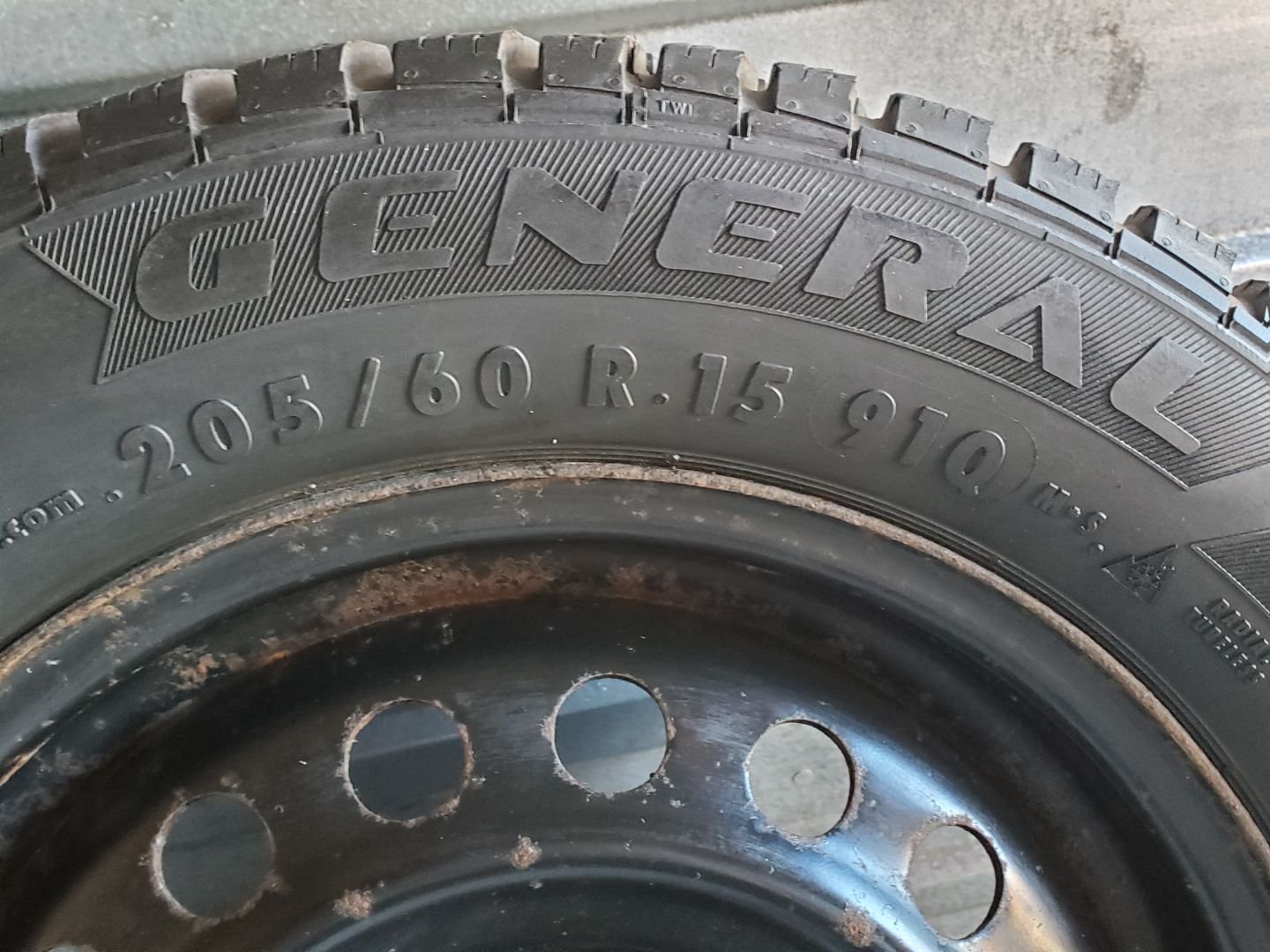Tire image 2