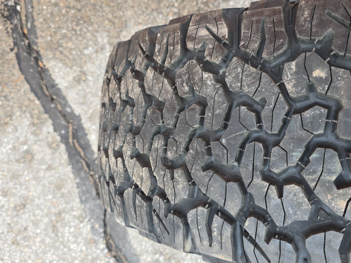Tire image 2