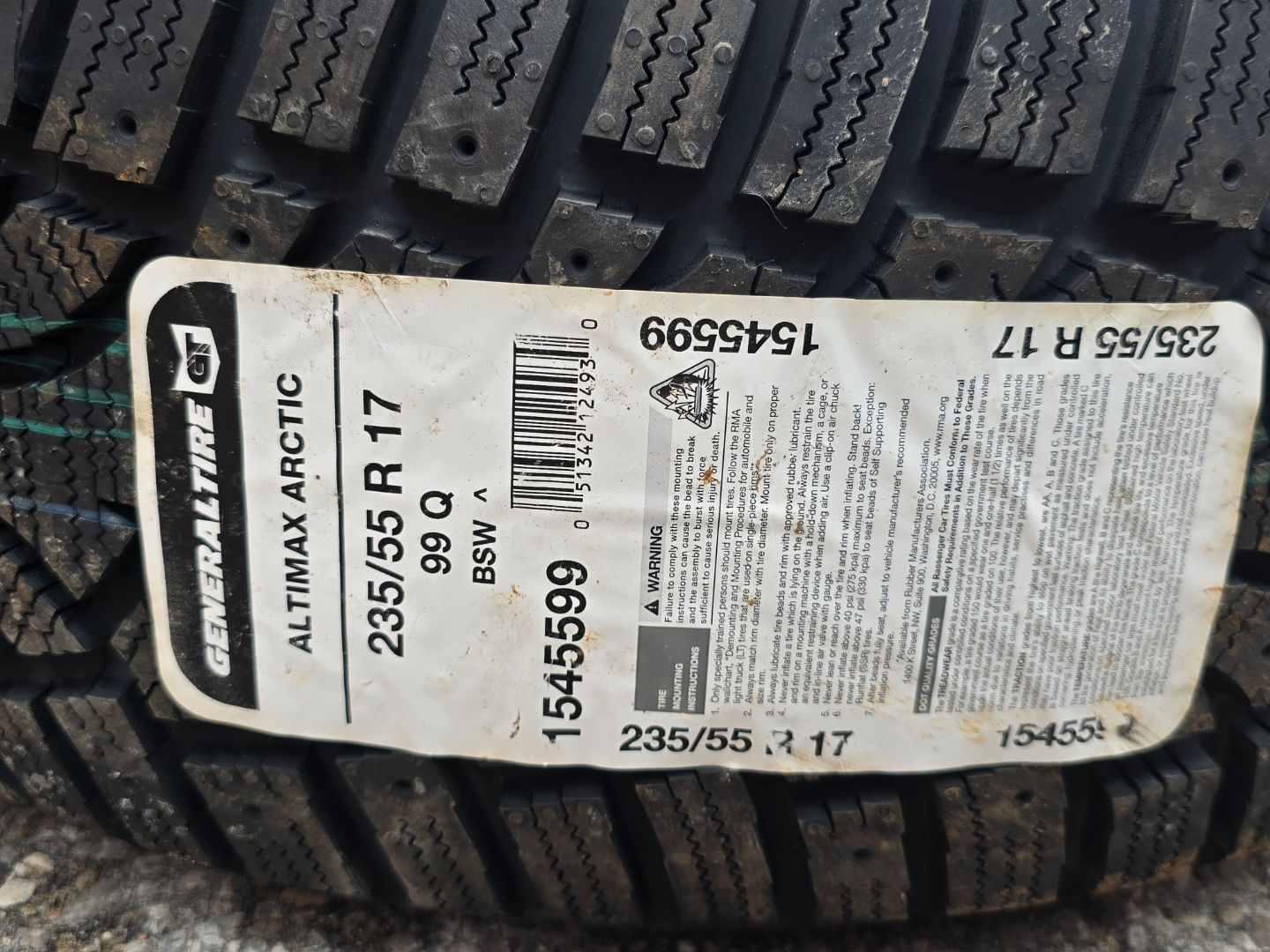 Tire image 3