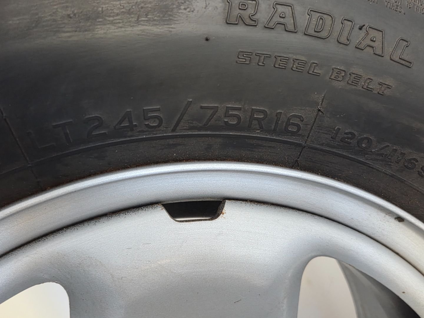 Tire image 2