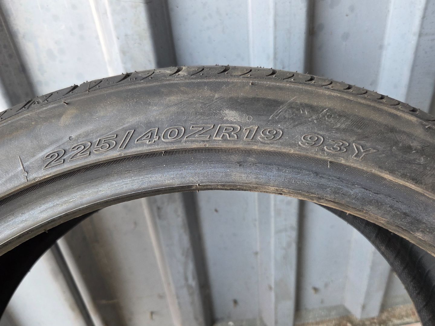 Tire image 1