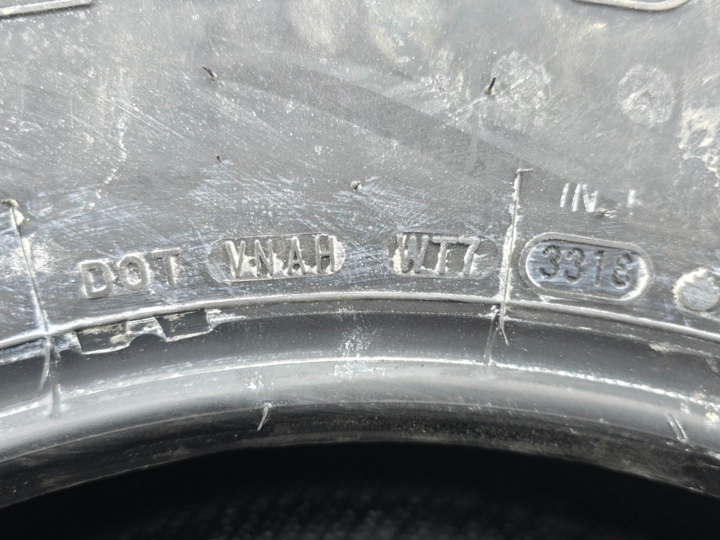 Tire image 3