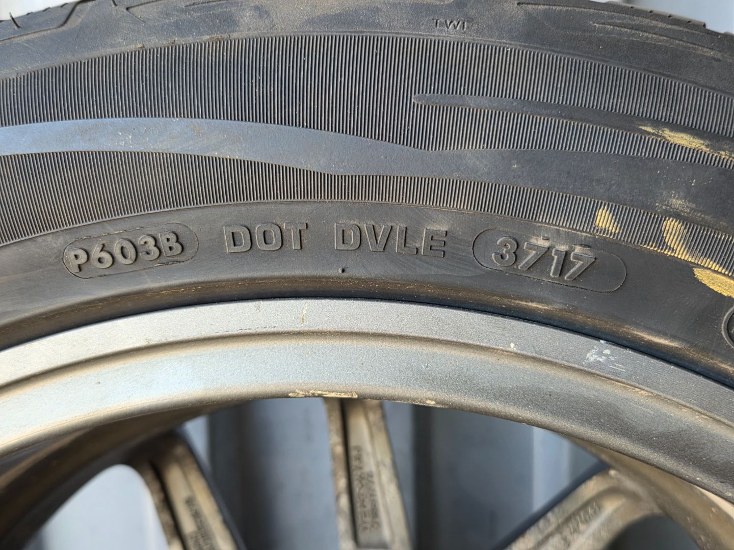 Tire image 3