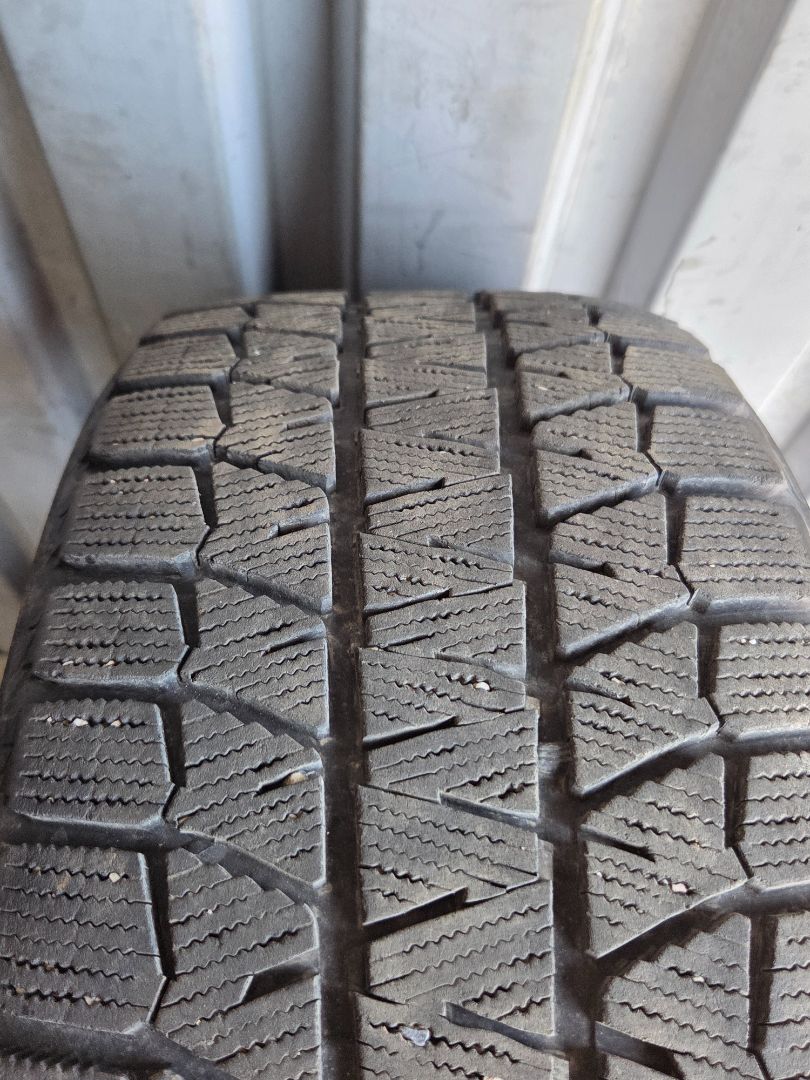 Tire image 1