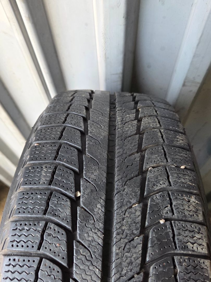 Tire image 2