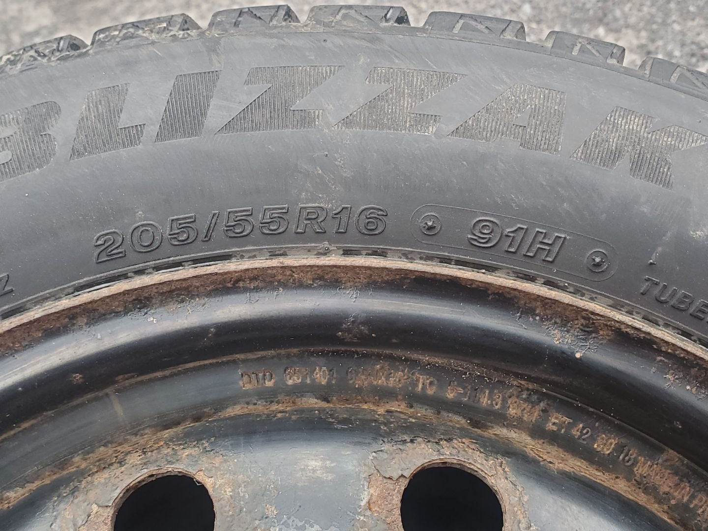 Tire image 2