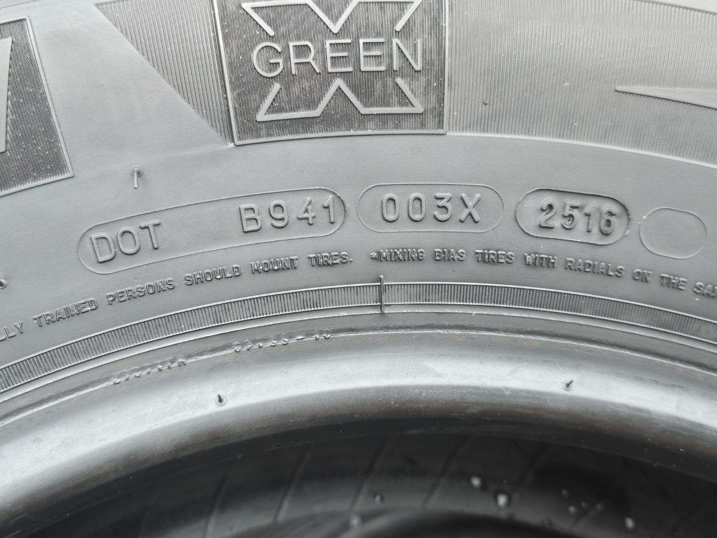 Tire image 3