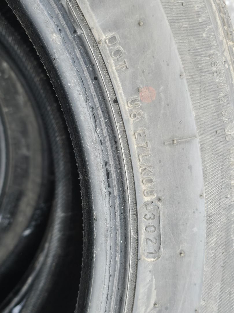 Tire image 3