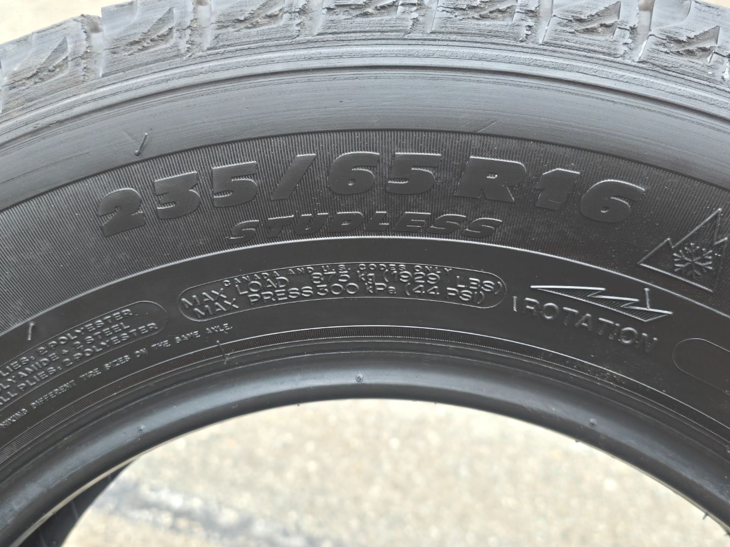 Tire image 1