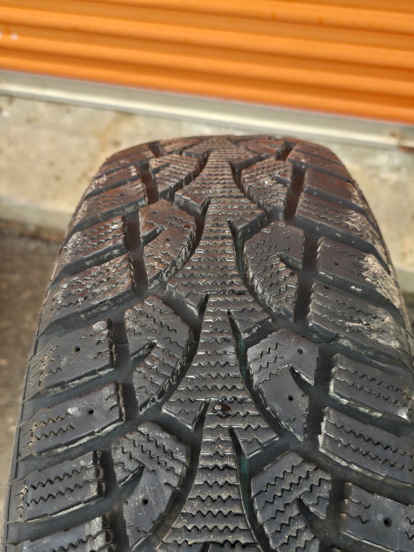 Tire image 2