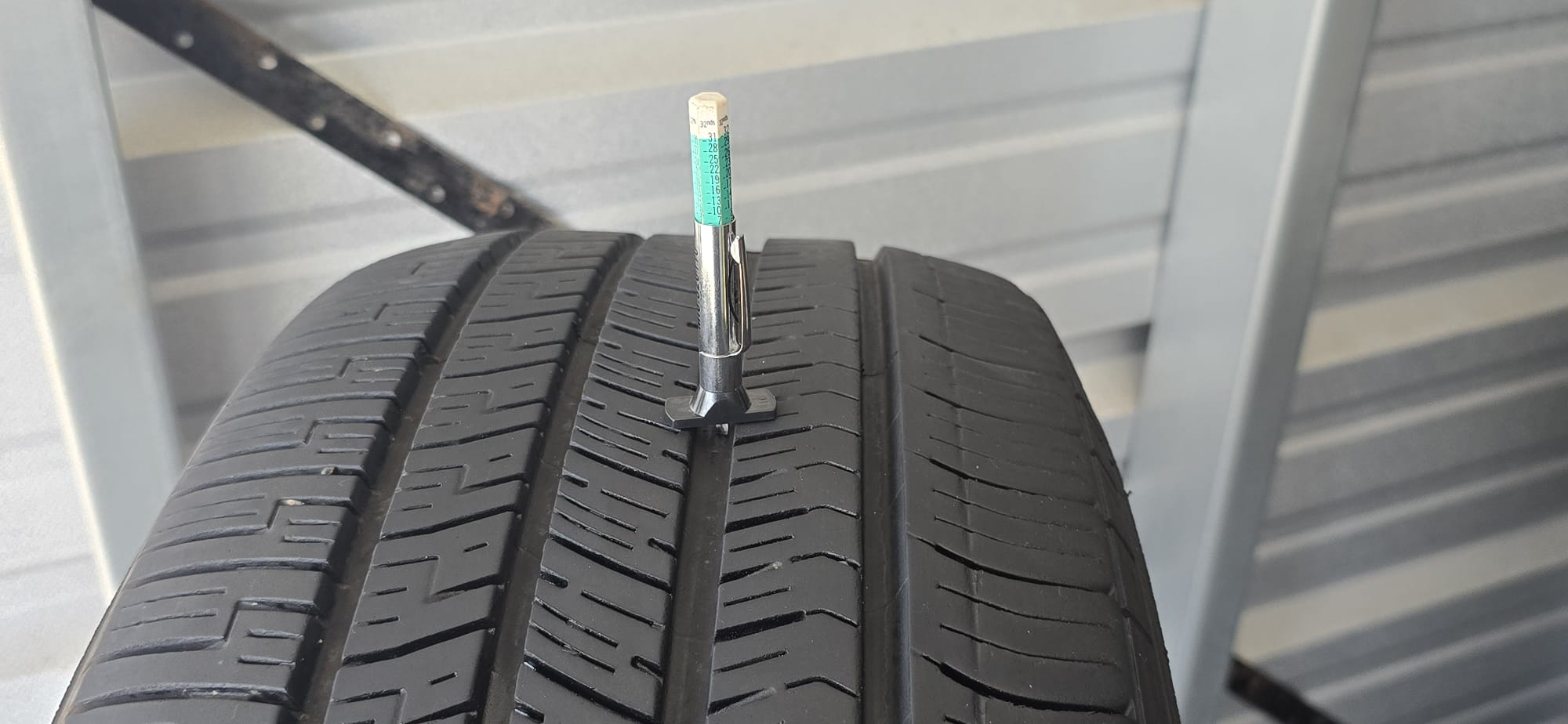 Tire image 2