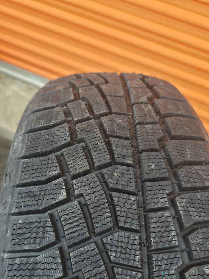 Tire image 2
