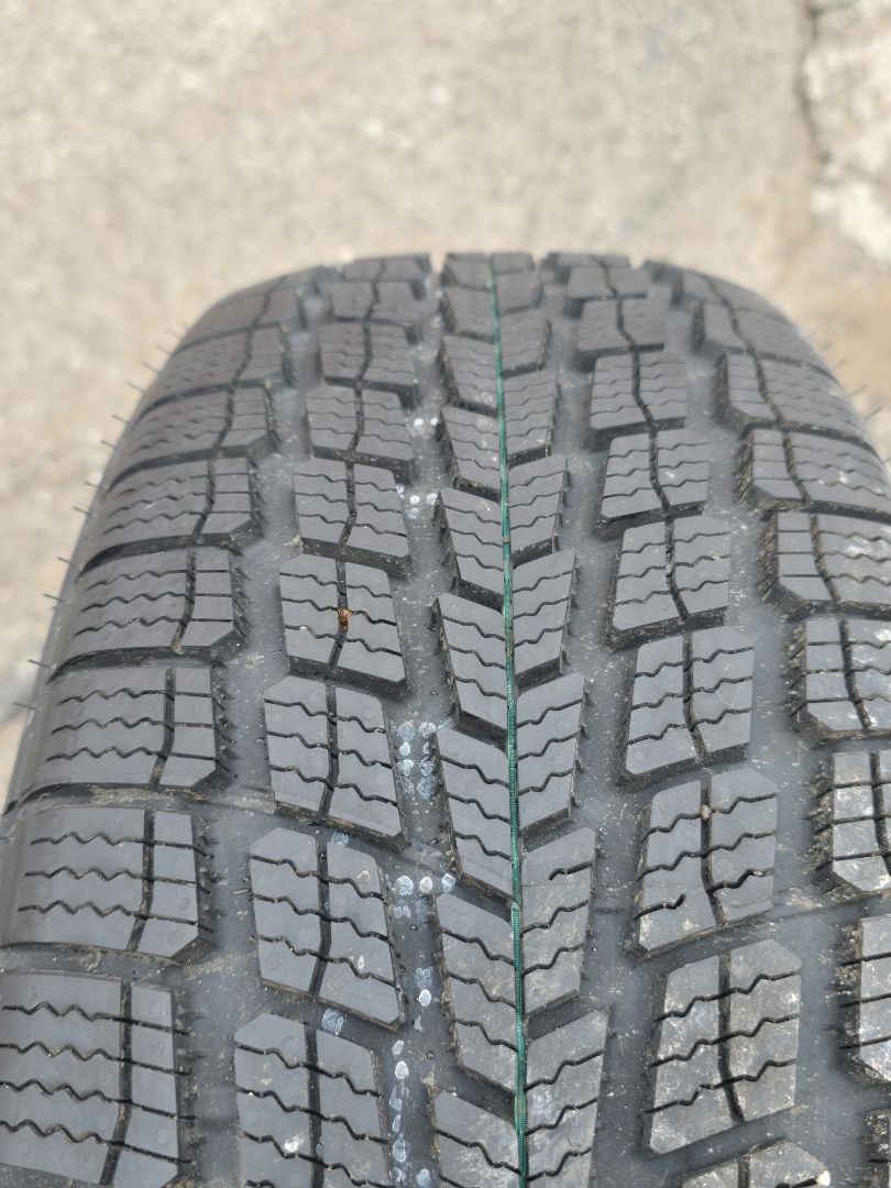 Tire image 2