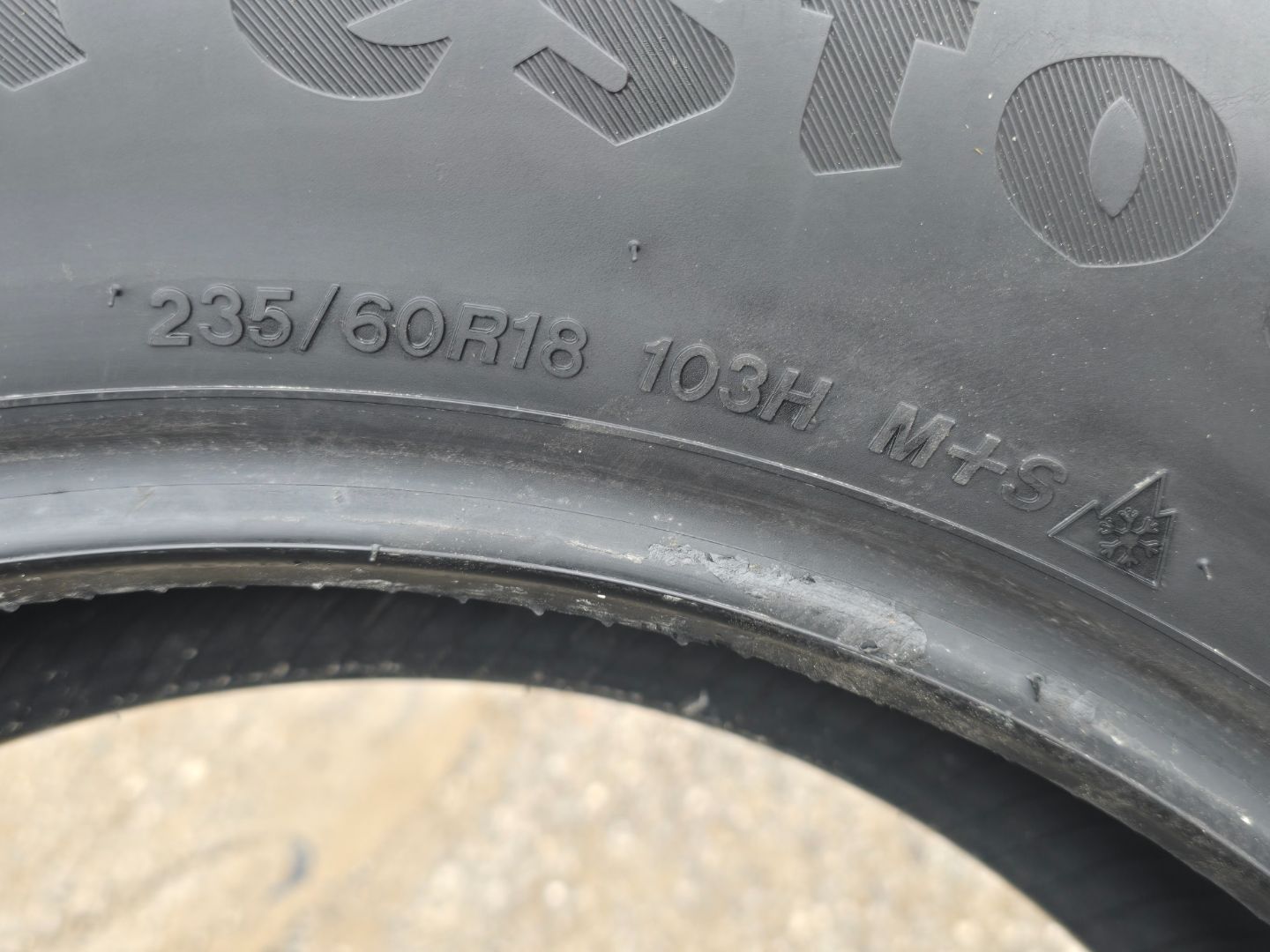 Tire image 1
