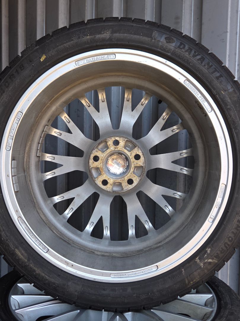 Tire image 2