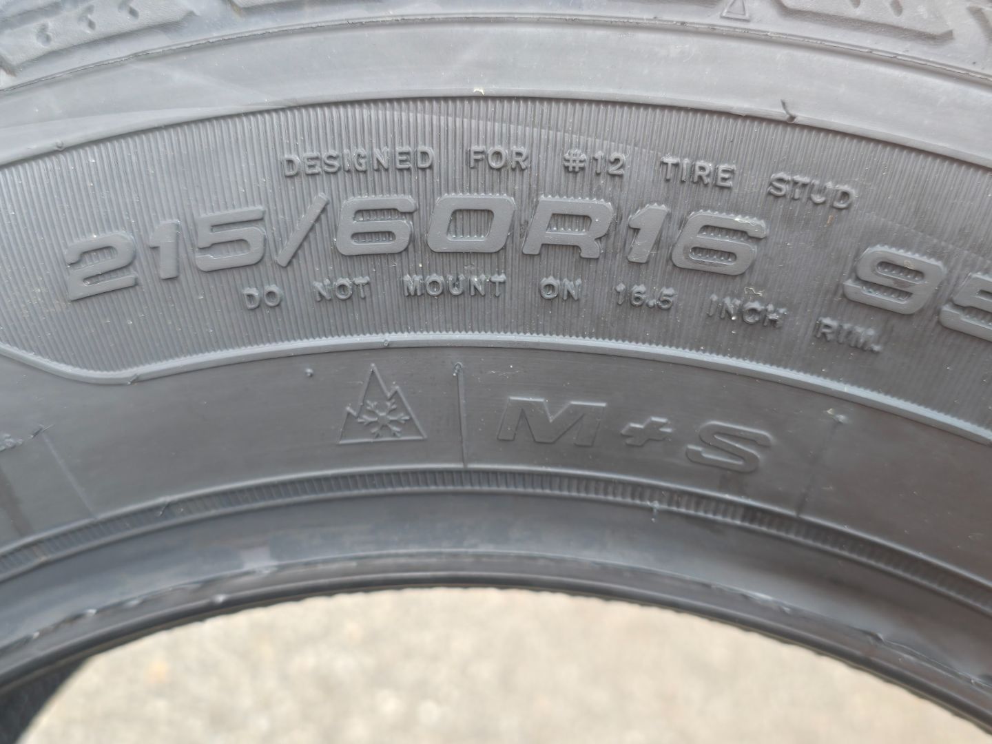Tire image 1